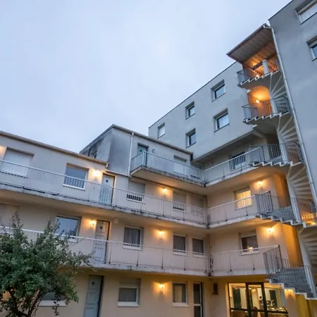 Kosy Le Champ De Mars Lejlighedshotel Reims