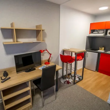 Kosy Le Champ De Mars 3* Reims