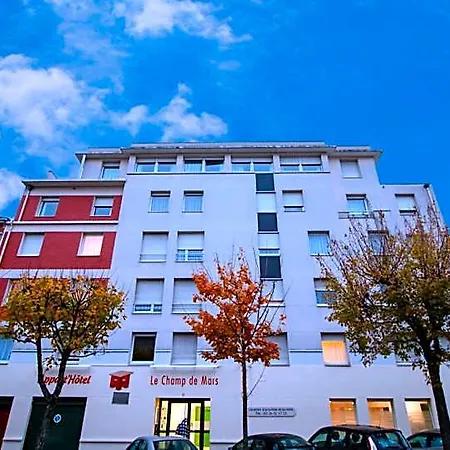 Aparthotel Kosy Le Champ De Mars 3*