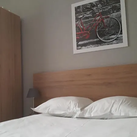 Kosy Le Champ De Mars Appart hôtel 3*
