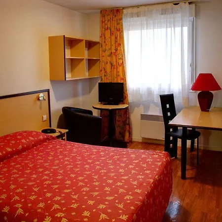 Kosy Le Champ De Mars Lejlighedshotel Reims