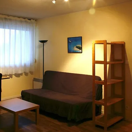 Kosy Le Champ De Mars Апарт-отель 3*