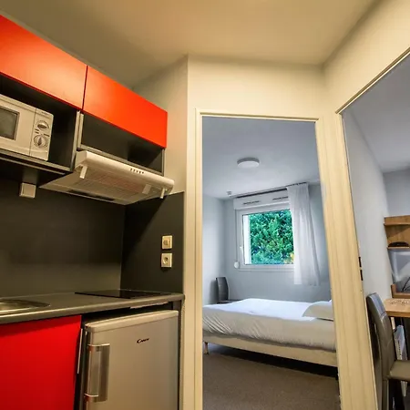 Kosy Le Champ De Mars 3*