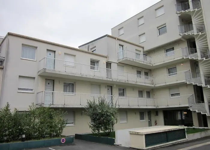 Aparthotel Kosy Le Champ De Mars