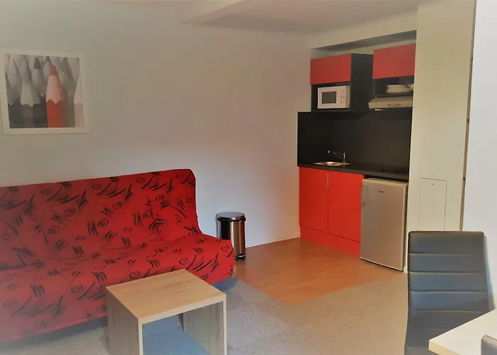 Kosy Le Champ De Mars Aparthotel