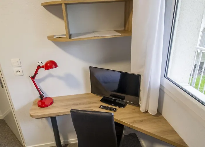 Kosy Le Champ De Mars 3* Reims