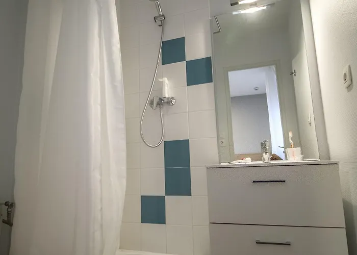 Kosy Le Champ De Mars Apartahotel 3*