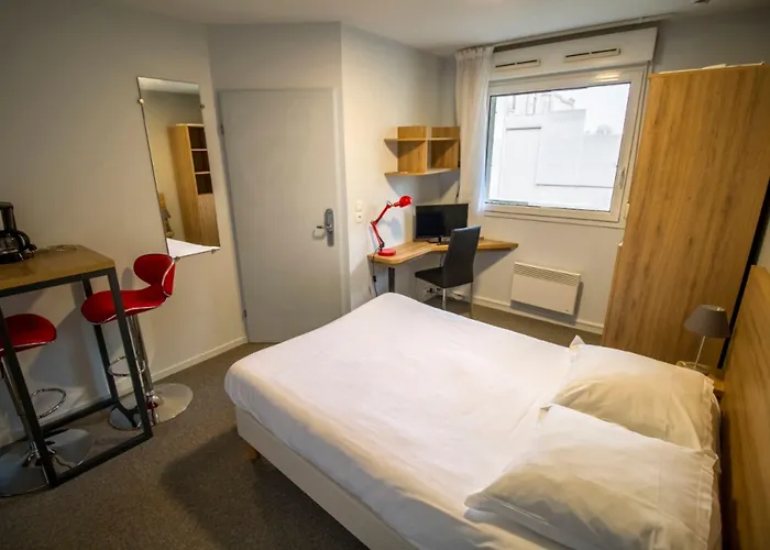 Aparthotel Kosy Le Champ De Mars