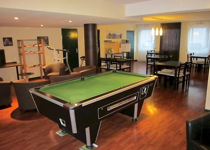 Kosy Le Champ De Mars 3*